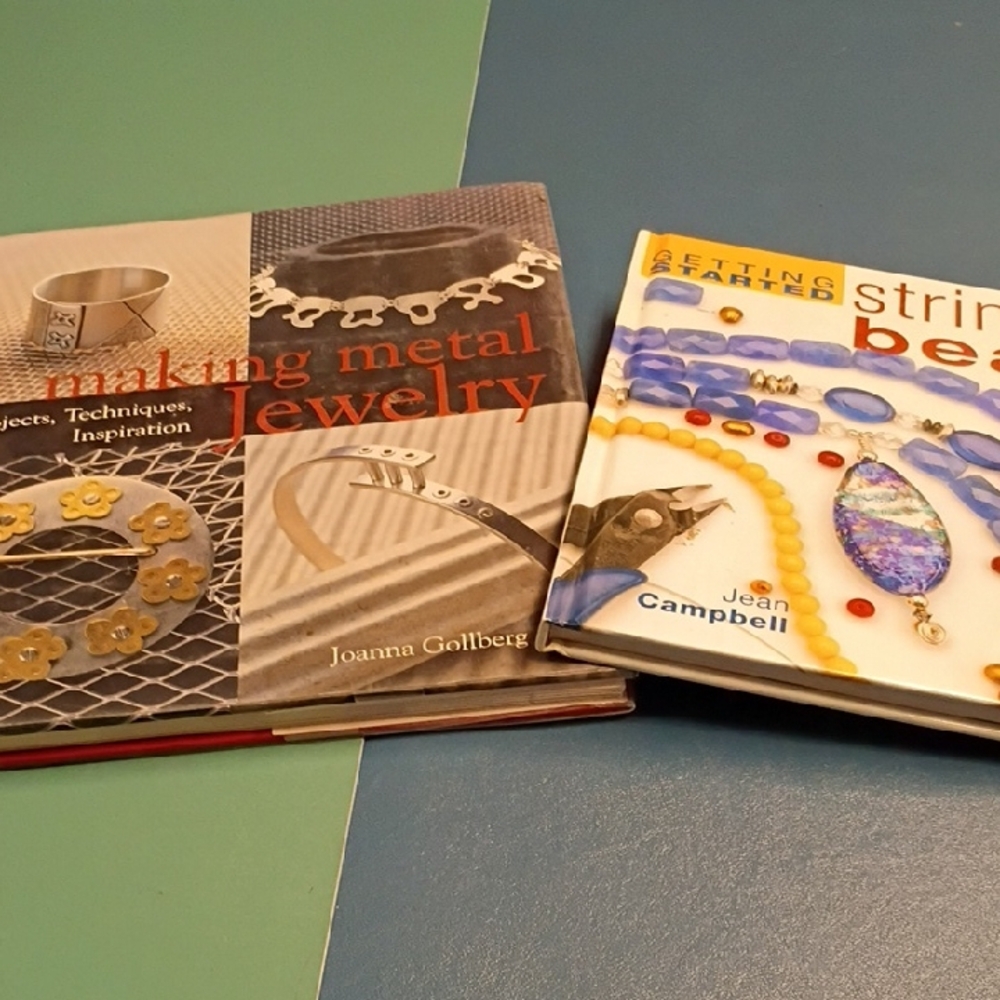 Making Metal Jewelry by - Red and Gray Coffee Table Book